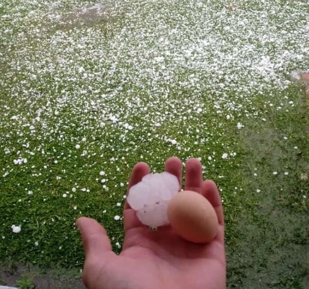 Forte chuva de granizo atinge região