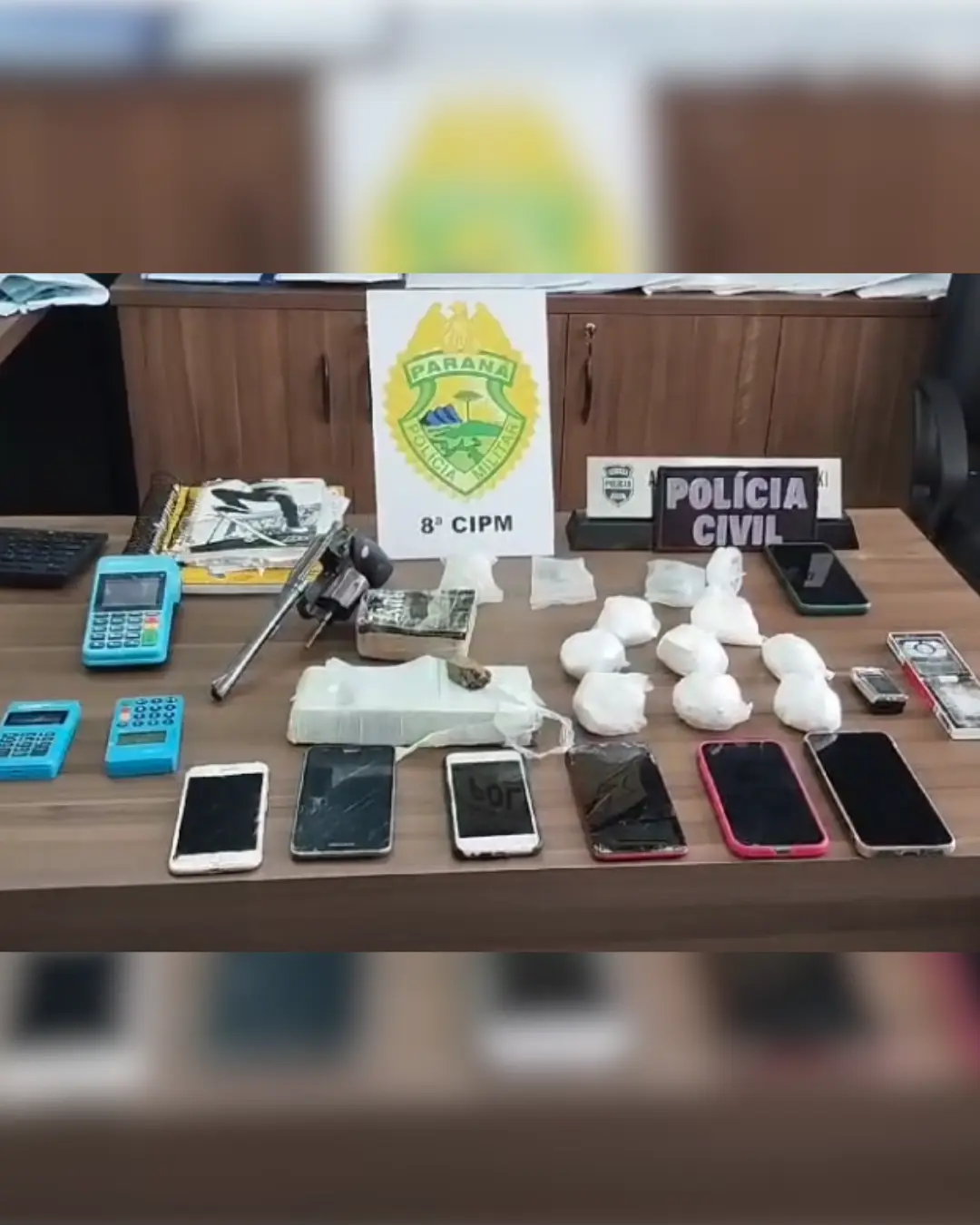 Polícia Civil e Militar deflagram operação contra tráfico de drogas em Rio Azul