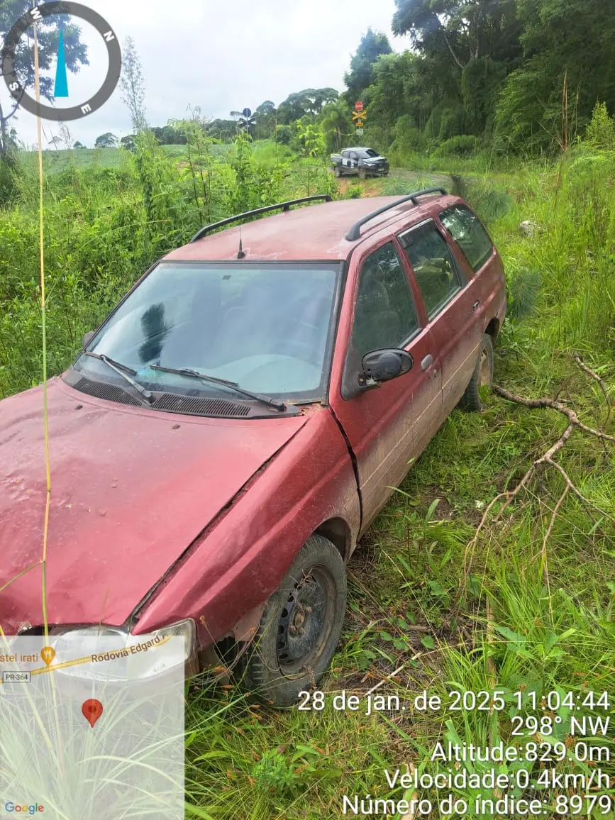 Possível veículo utilizado em furto é encontrado