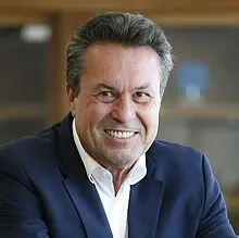 Ratinho Junior anuncia novos secretários e reforça equipe de gestão no Paraná