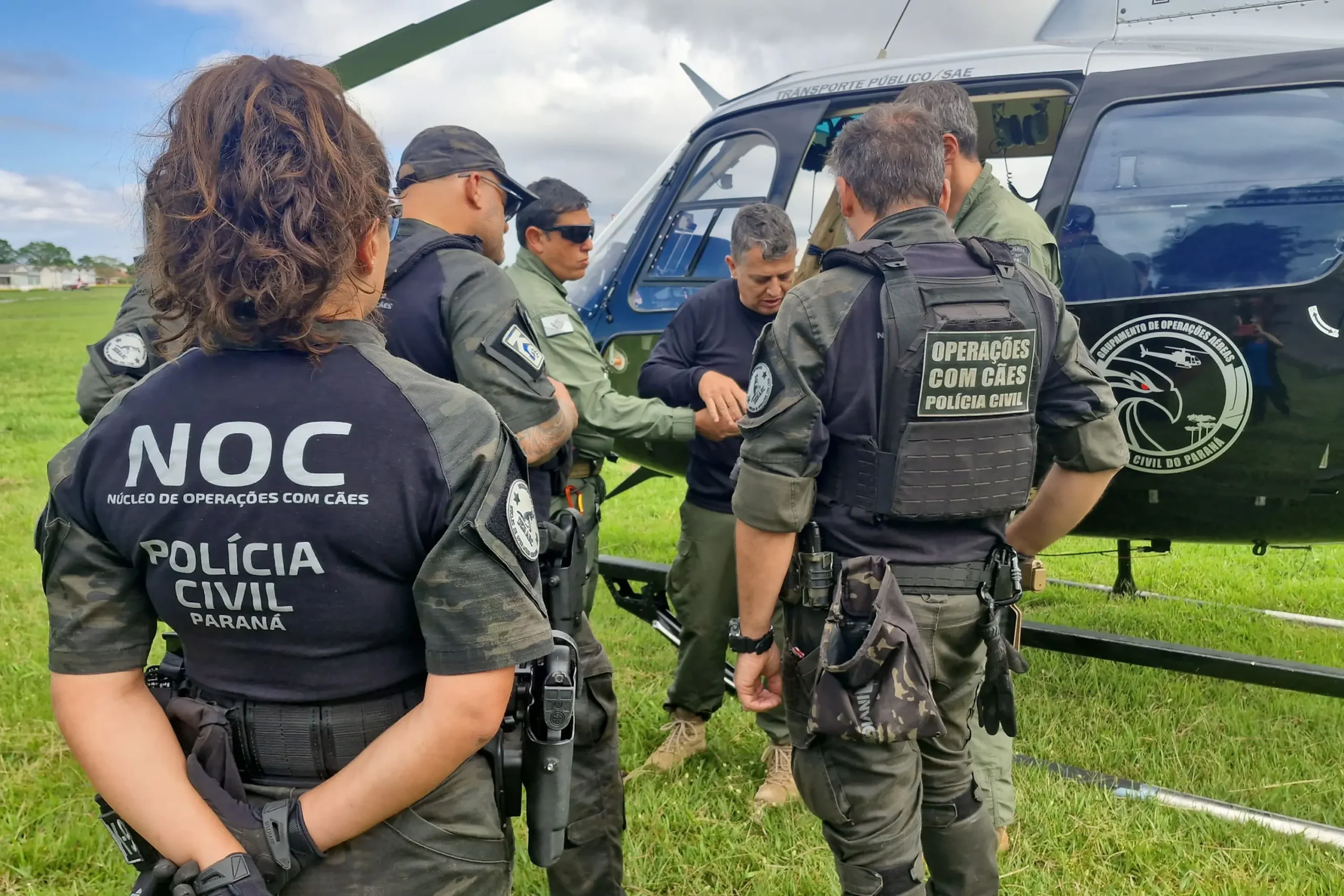 Pela 1ª vez, PCPR treina cães farejadores em aeronaves para ambientação de operações