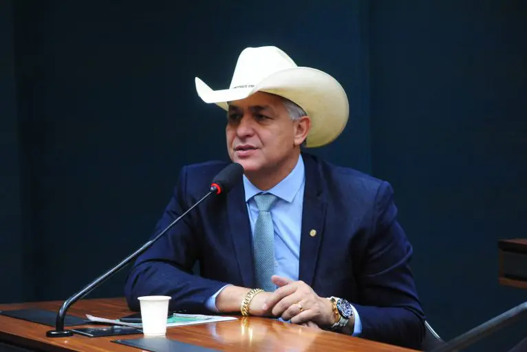Ratinho Junior anuncia Marco Brasil e Do Carmo para compor secretariado do Estado