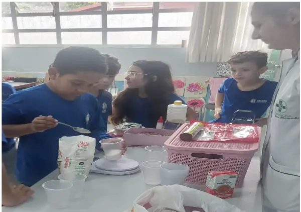 Alunos da Escola Plínio Anciutti Pessoa participam de ações de conscientização sobre saúde