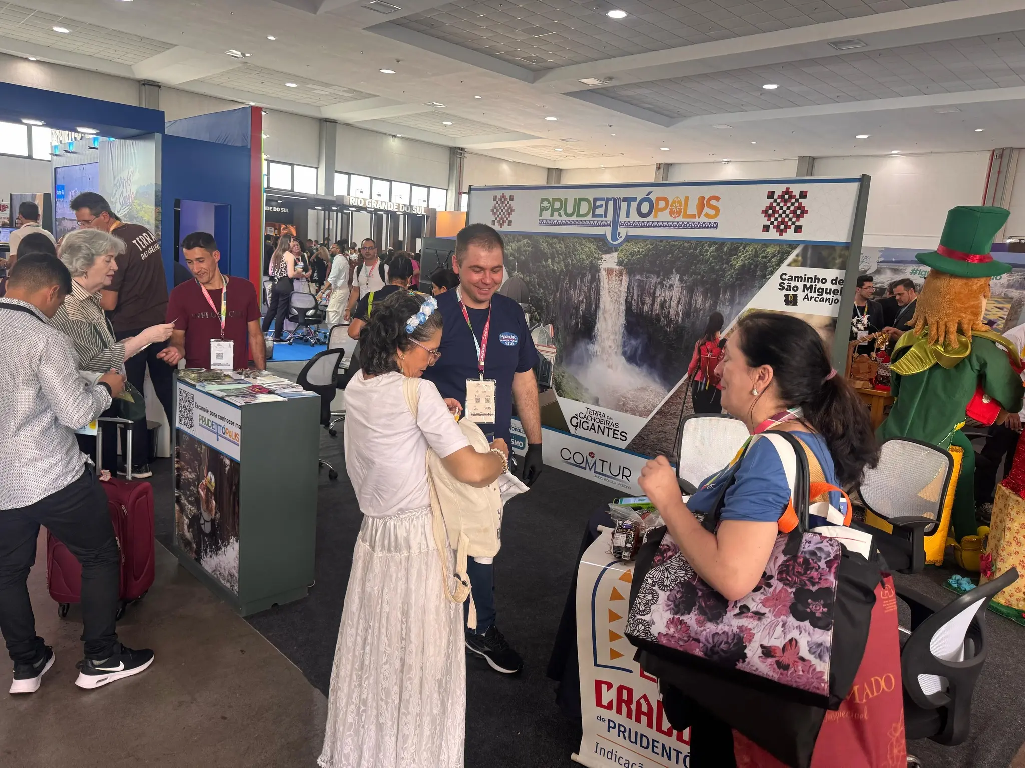 Prudentópolis se destaca na Expo Turismo 2025 com cultura, natureza e sabores para o Brasil