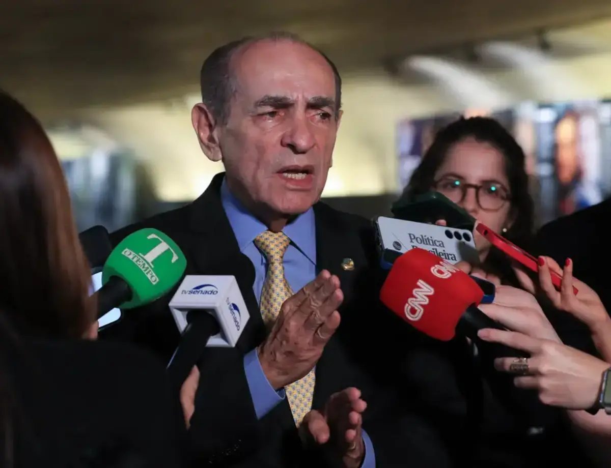 CCJ do Senado aprova fim da reeleição para cargos do Executivo
