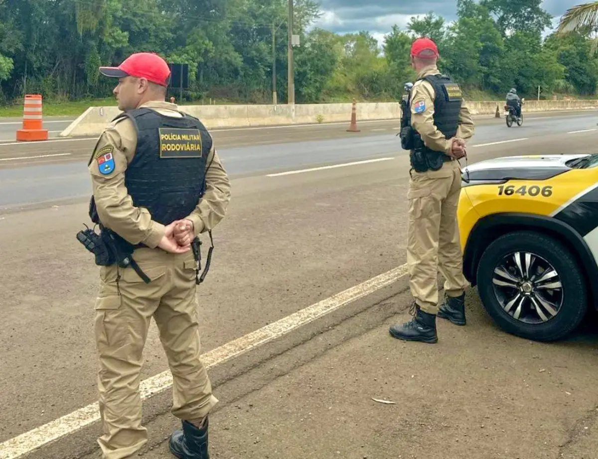 Feriado nas estradas: PMPR apreende 68 kg de maconha e prende 7 por embriaguez ao volante