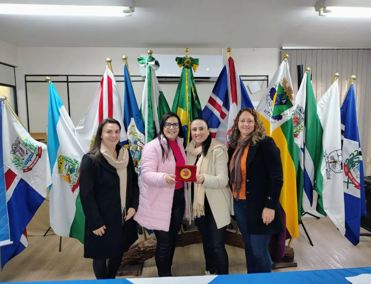 São Mateus do Sul conquista Selo Ouro em programa nacional dealfabetização