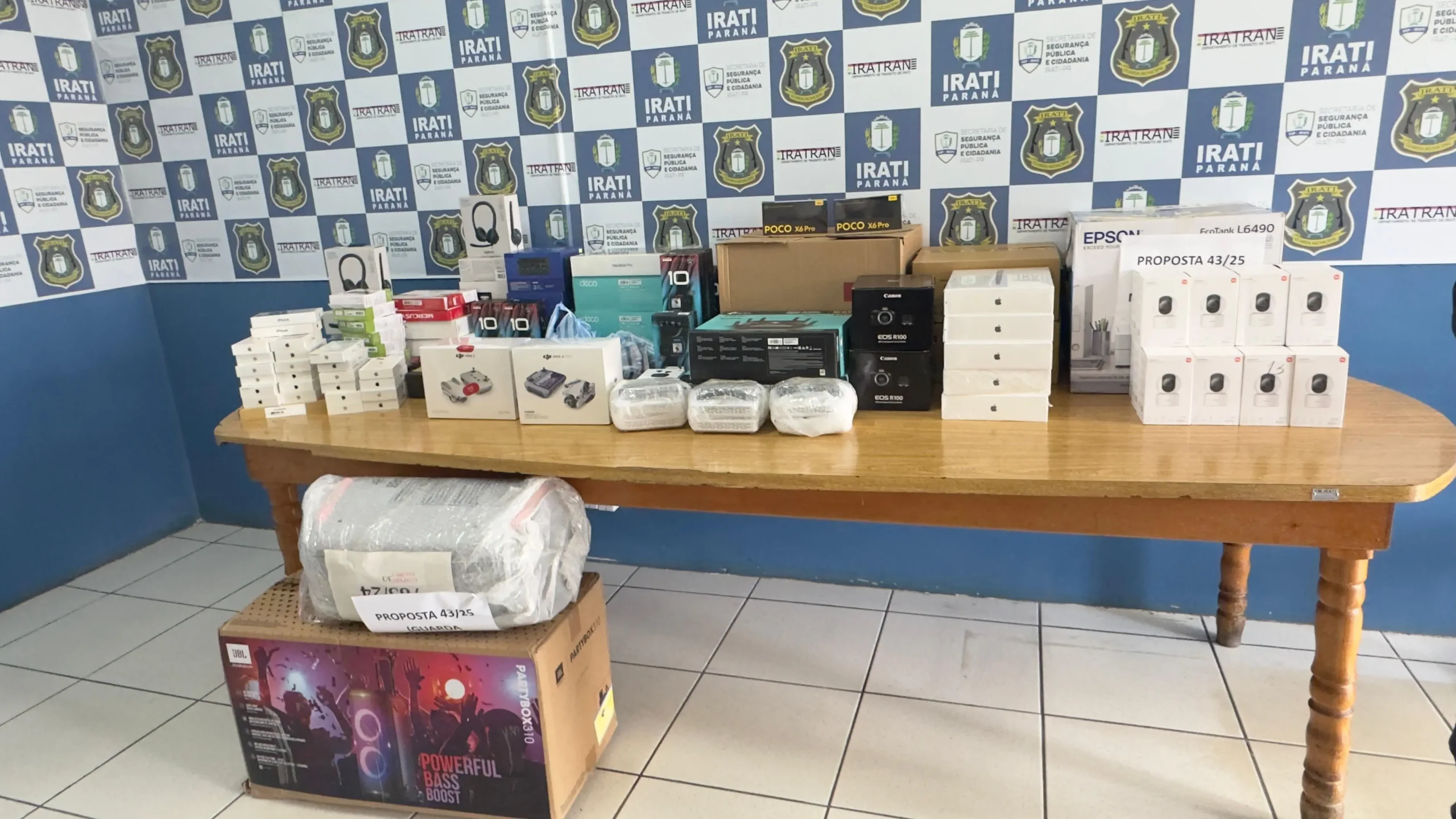 Guarda Municipal de Irati recebe bens apreendidos da Receita Federal para reforço na segurança