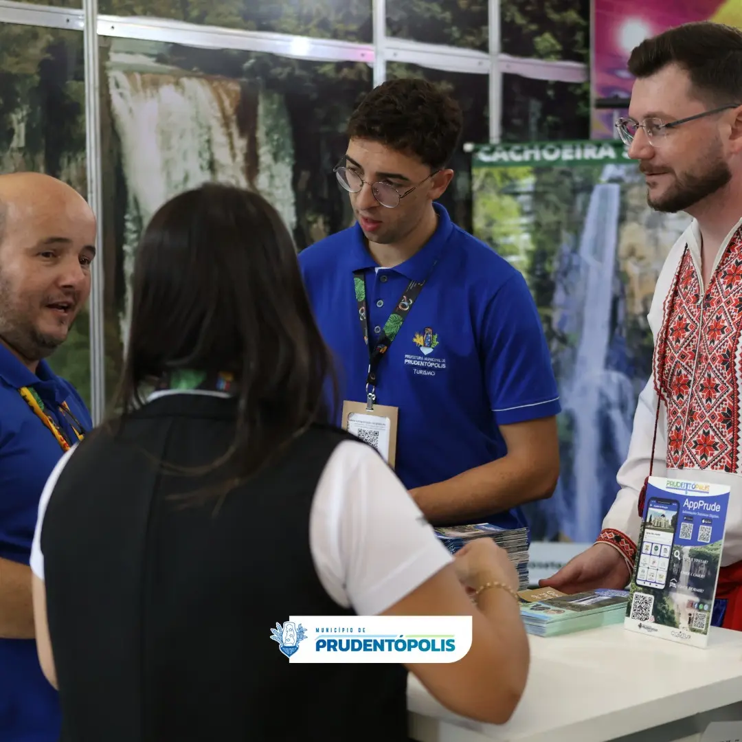 Prudentópolis fortalece presença no cenário do turismo nacional durante o FIT Cataratas 2025