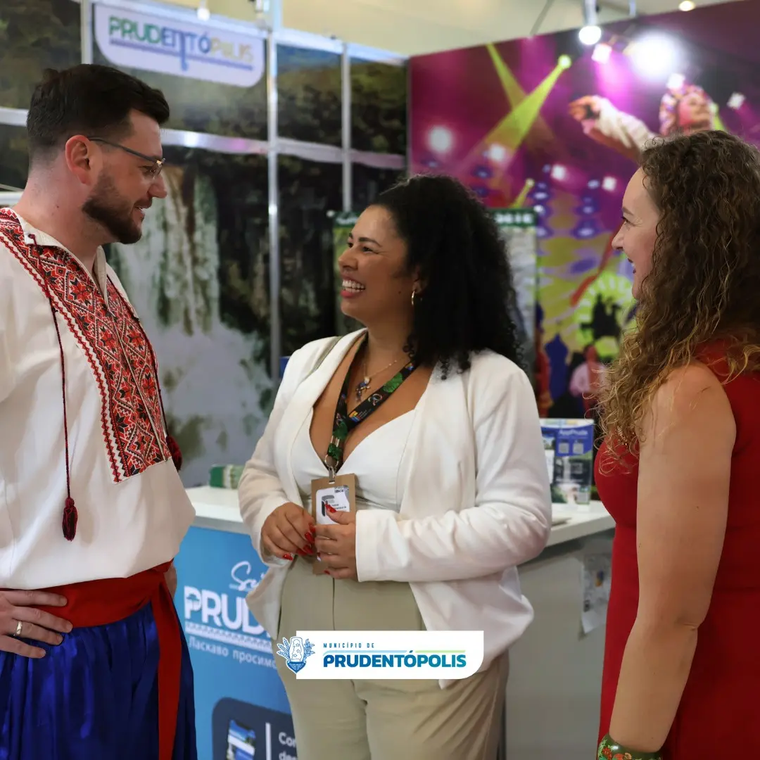 Prudentópolis fortalece presença no cenário do turismo nacional durante o FIT Cataratas 2025