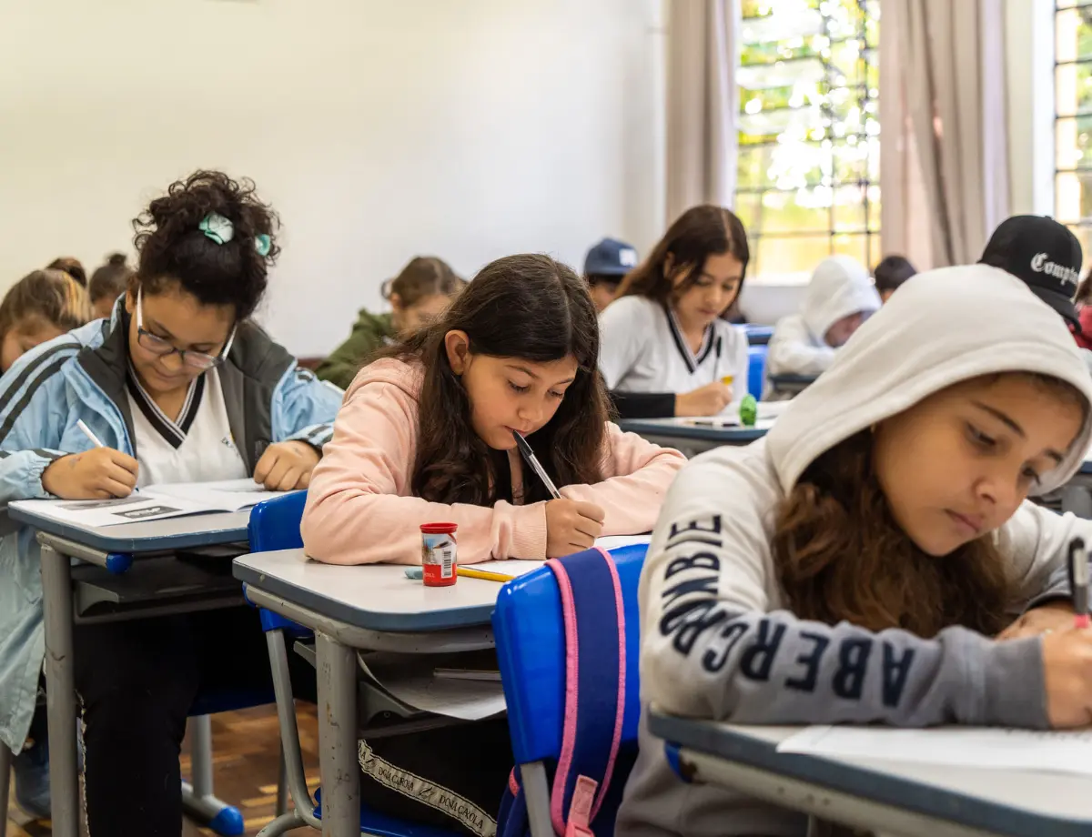 Secretaria da Saúde emite nota orientativa para prevenção da gripe na escolas do Paraná