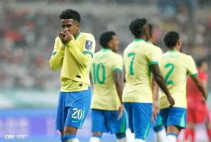 Estevão comemorando após marcar duas vezes para o Brasil • Divulgação/ Rafael Ribeiro/CBF